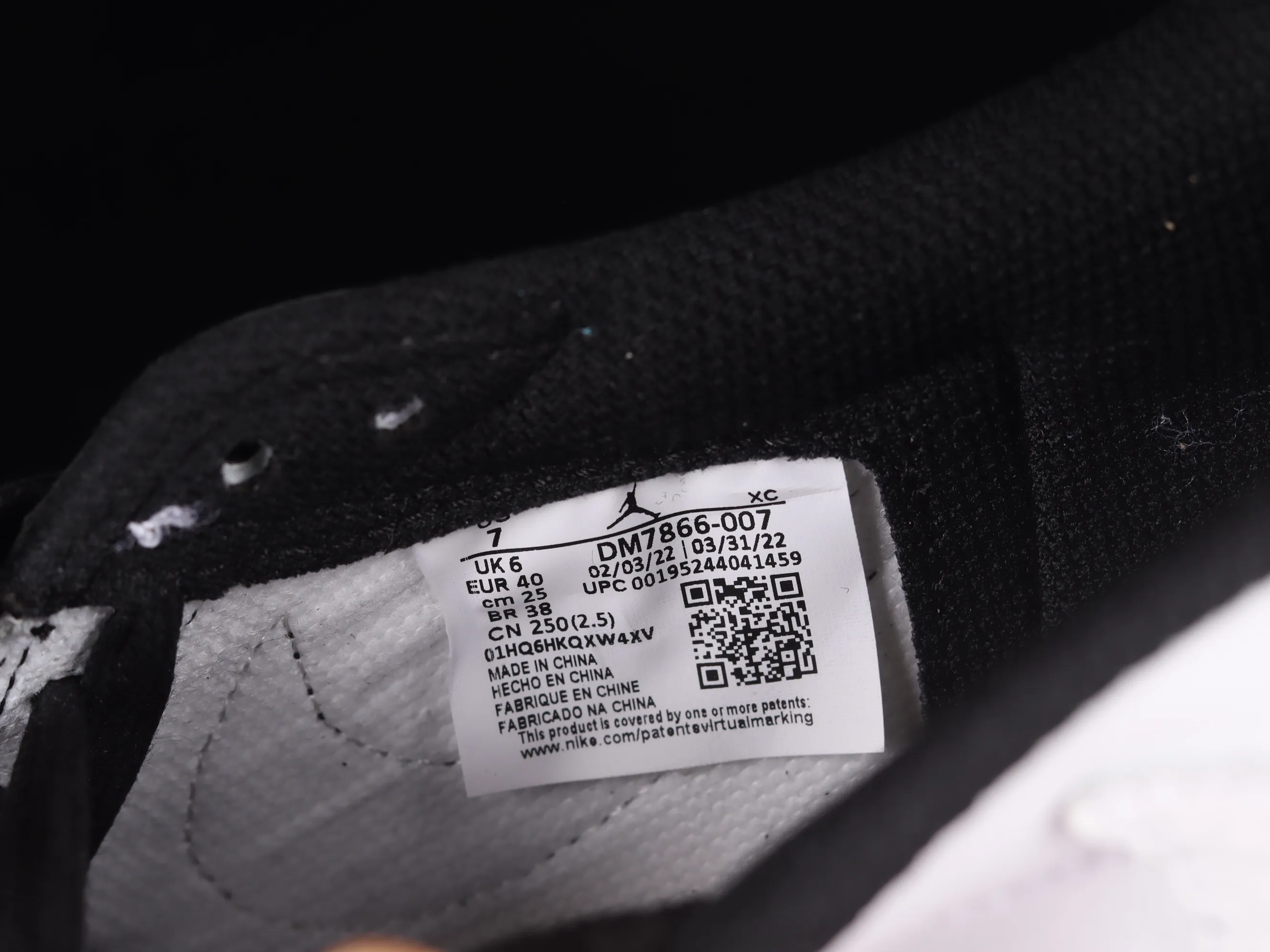 All Categories Air Jordan Jordan series basketball shoes Air Jordan 1 Low Travis Scott x Air Jordan 1 Low OG AJ1 Joe 1 black and white overhead low-top basketball shoes DM7866-007